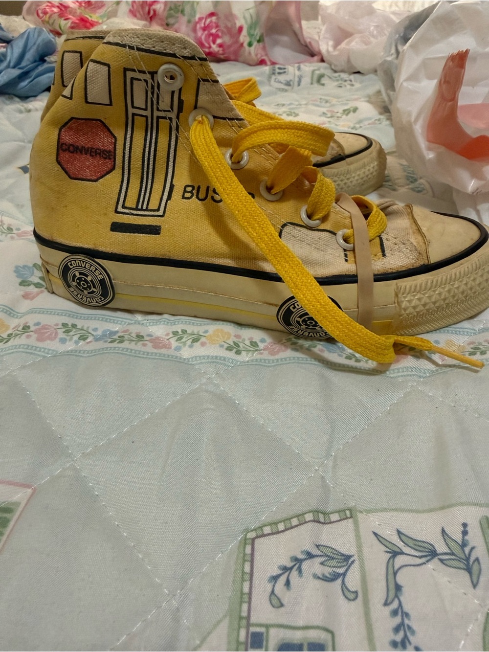 VTG Converse Yellow Kids High-Top Sneakers with Bus Graphic